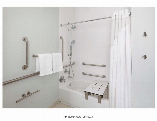 Holiday Inn Express Colorado Springs-Airport image 3