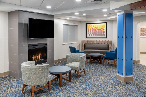 Holiday Inn Express Colorado Springs-Airport image 20